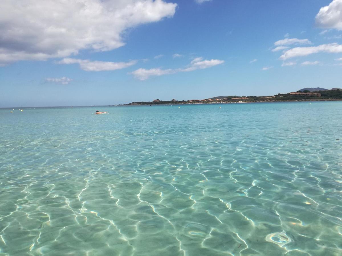 Lucky Apartment Golfo Aranci Exterior foto